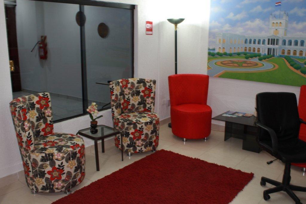 אסונסיון Hostal Casa Suiza מראה חיצוני תמונה