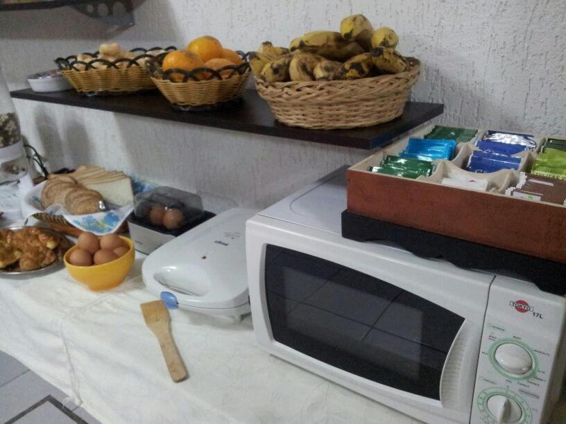 אסונסיון Hostal Casa Suiza מראה חיצוני תמונה