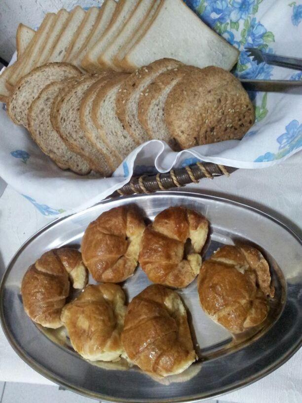 אסונסיון Hostal Casa Suiza מראה חיצוני תמונה